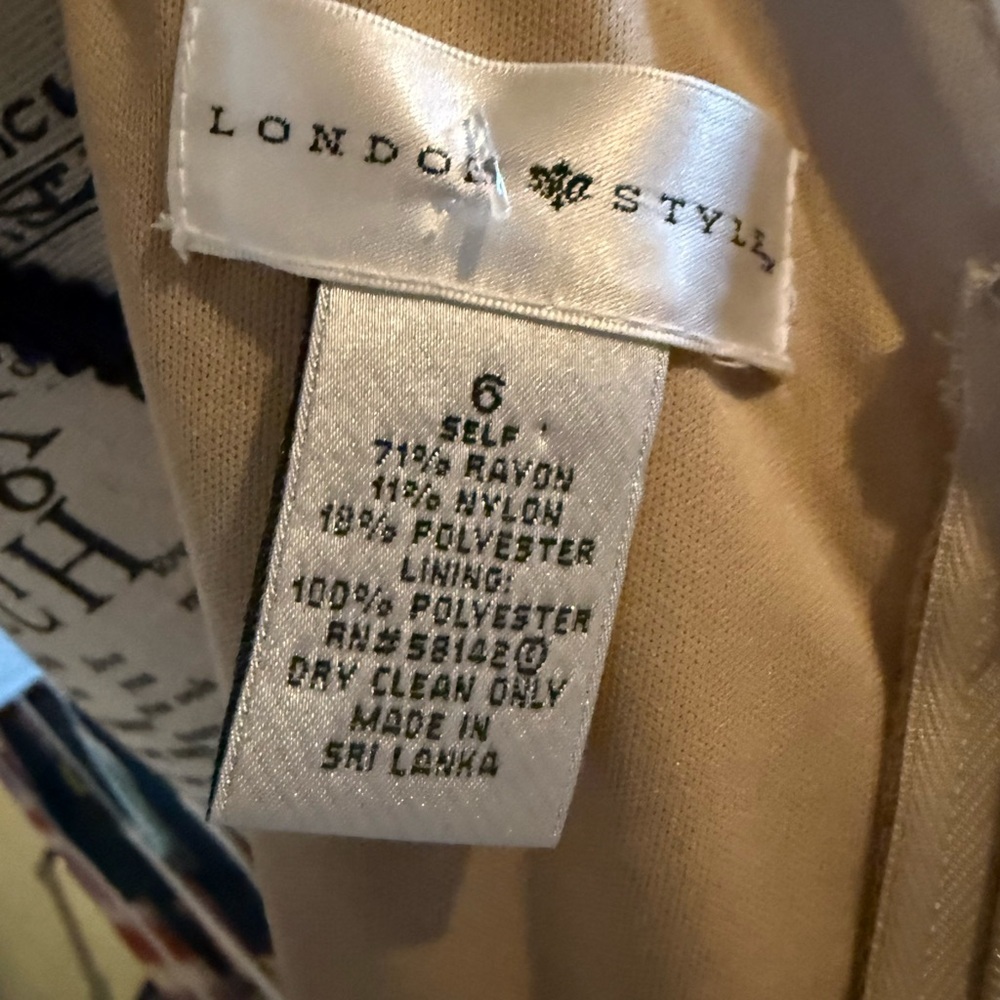 London Style Midi Dress - Picture 2 of 5